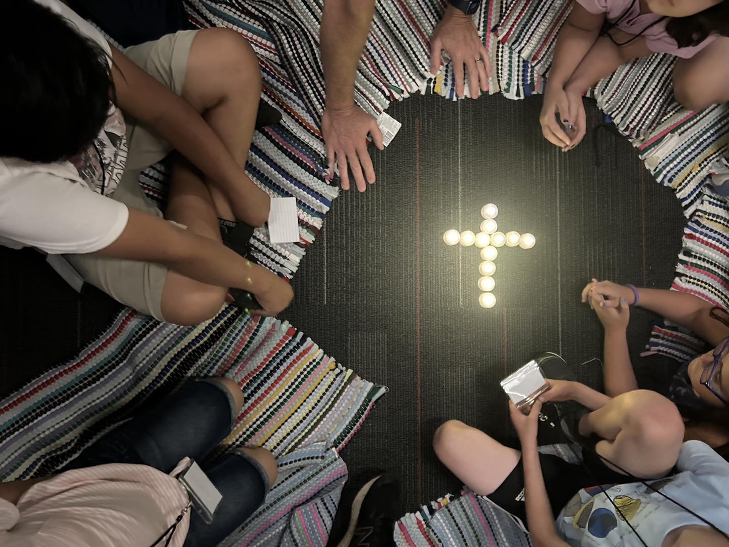 Candlelight cross worship image